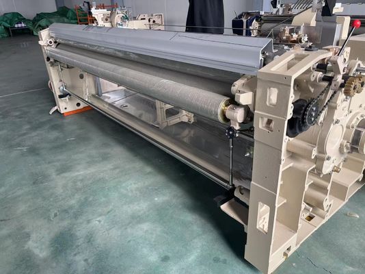 280cm elektronisches Shuttleless Webstuhl-einzelnes Düsen-Wasser Jet Loom Speed