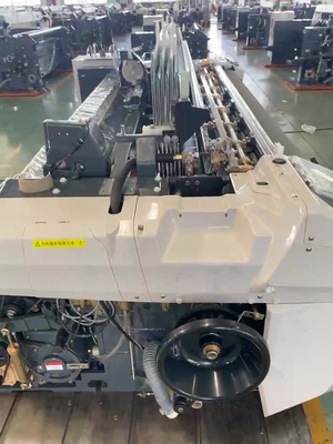 Doppelte Düsen-flaches Wasser-Jet Weaving Machine Dobby Cam-Öffnung