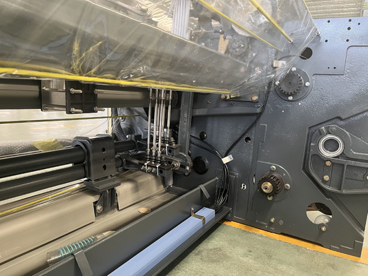 Flaches Gewebe-Webstuhl 1200 U/min 360cm eine Maschine für spinnenden Stoff