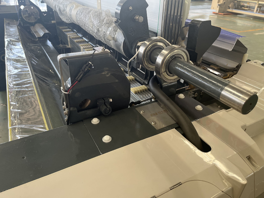 Flaches Gewebe-Webstuhl 1200 U/min 360cm eine Maschine für spinnenden Stoff