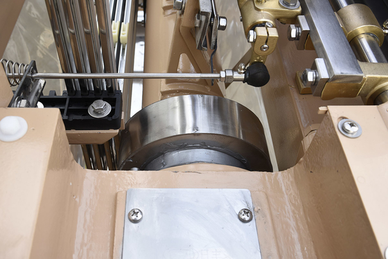 Doppeltes Düsen-Wasser-Jet Loom Fabric Textile Machine-Schaftmaschinen-Verschütten