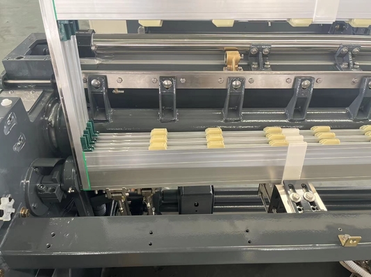 230cm Hochgeschwindigkeitsnocken webstuhl-700 U/min, der Wasser Jet Weaving Loom verschüttet