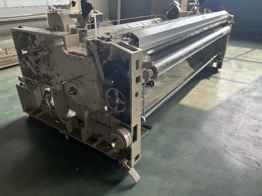 360cm Luft-Jet Loom Weaving Machine Cam-Schaftmaschine, die 1000 U/min verschüttet