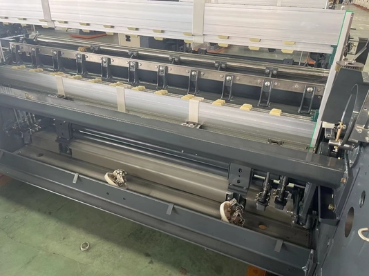 Einzelnes Pumpen-Wasser Jet Weaving Loom mit doppelter Düse