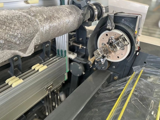 Einzelnes Pumpen-Gewebe-Webstuhl 190cm 1200 U-/minwasser Jet Weaving Machine