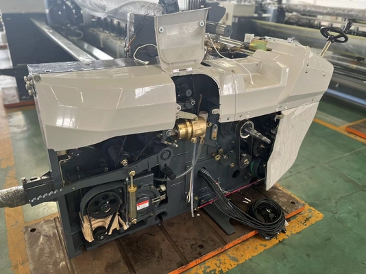 Einzelne Düsen-Shuttleless Energie-Webstuhl-Wasser Jet Loom Fabric Weaving Machine