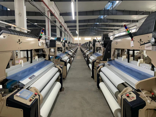 Hochgeschwindigkeitsnocken-Wasser-Jet Loom With Dobby Shedding-Doppelt-Düsen für Pakistan-Markt