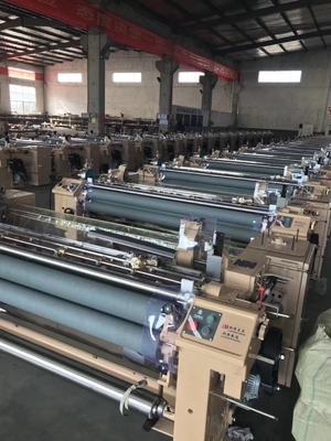 Seiden-Ebenen-spinnendes Wasser Jet Loom China Second Hand 190cm